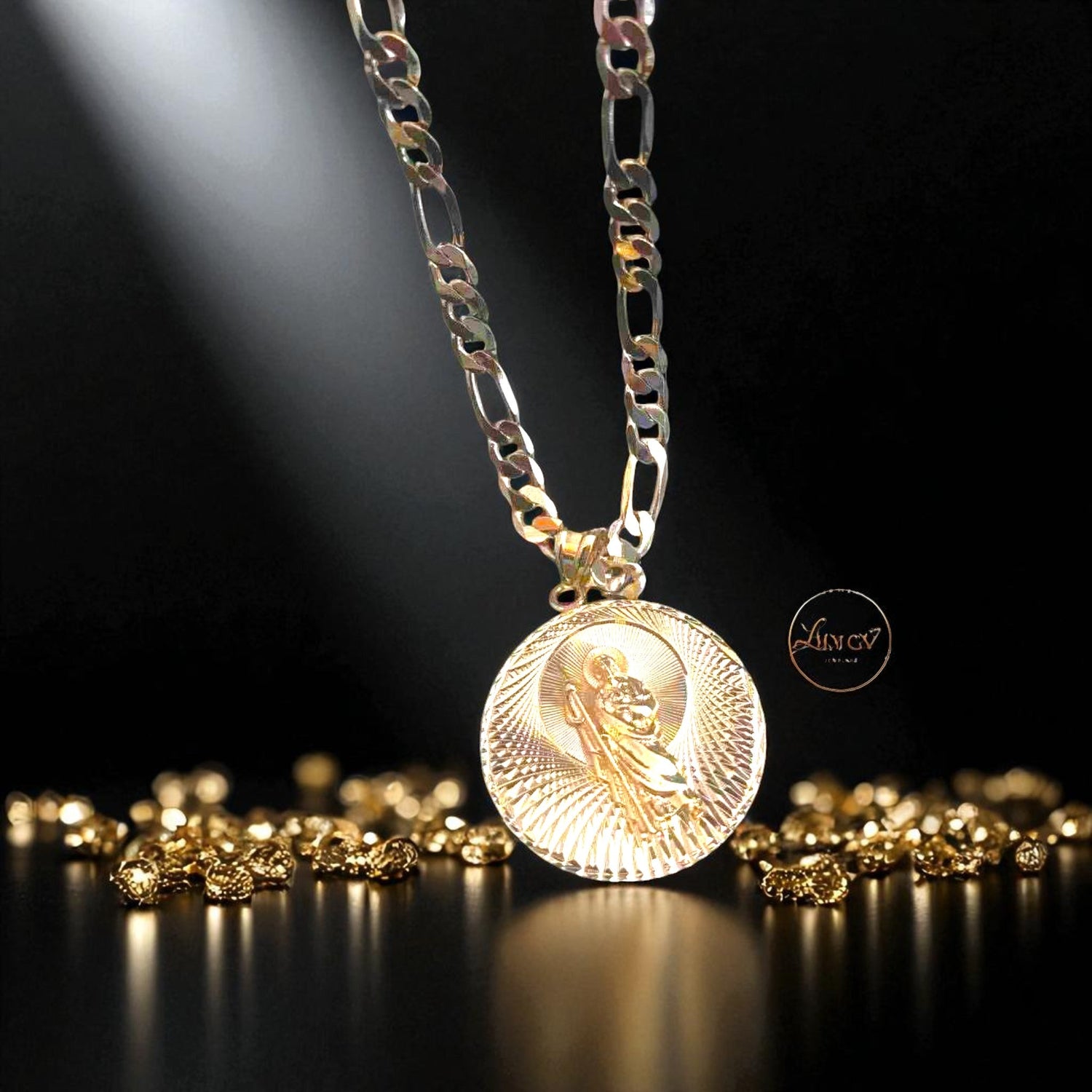 PENDANTS AND CHAINS
