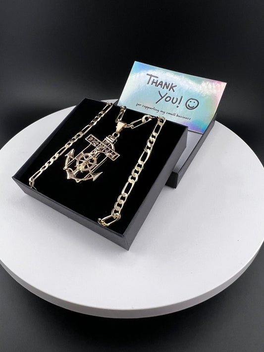 Beautiful Christ pendant with 24' chain